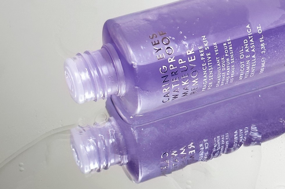 X-lash's new Caring Eyes Waterproof Makeup Remover X-lash's new Caring Eyes Waterproof Makeup Remover