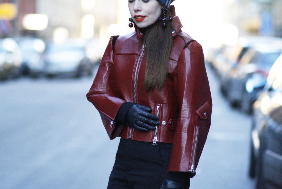 red4_0.jpg