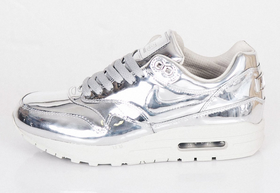 nike air max 1 liquid silver